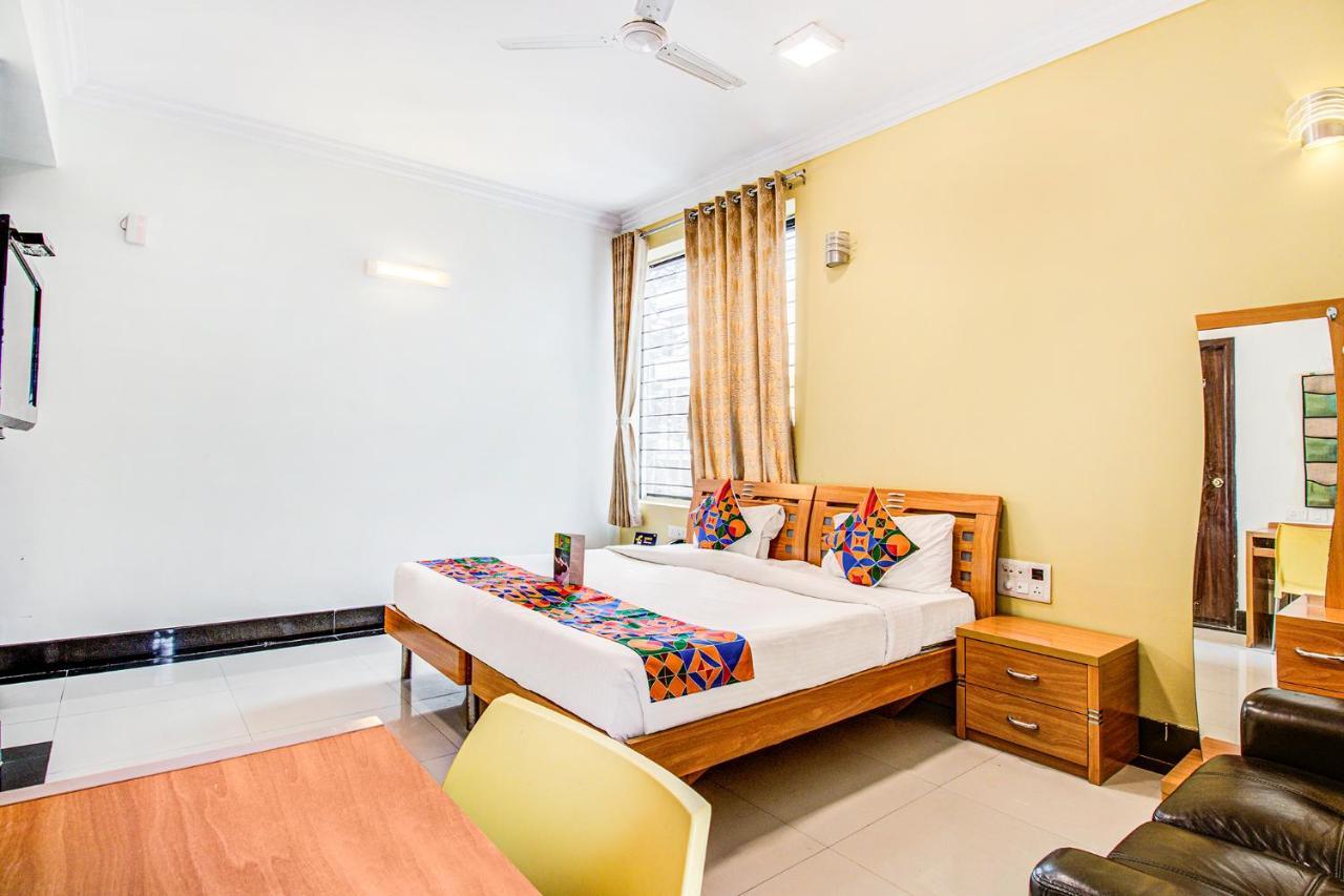 Fabhotel Emara Grand Bangalore Luaran gambar